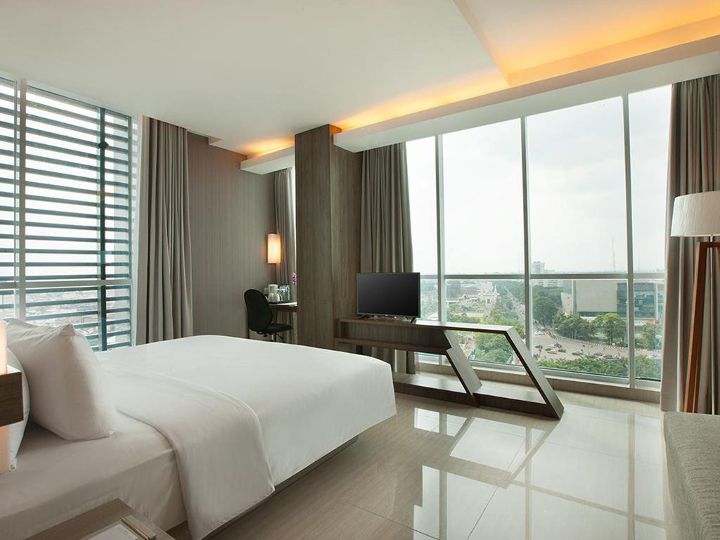 Hotel Santika Radial Палембанг Экстерьер фото