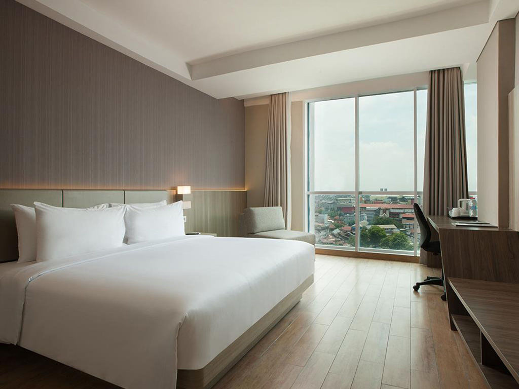 Hotel Santika Radial Палембанг Экстерьер фото